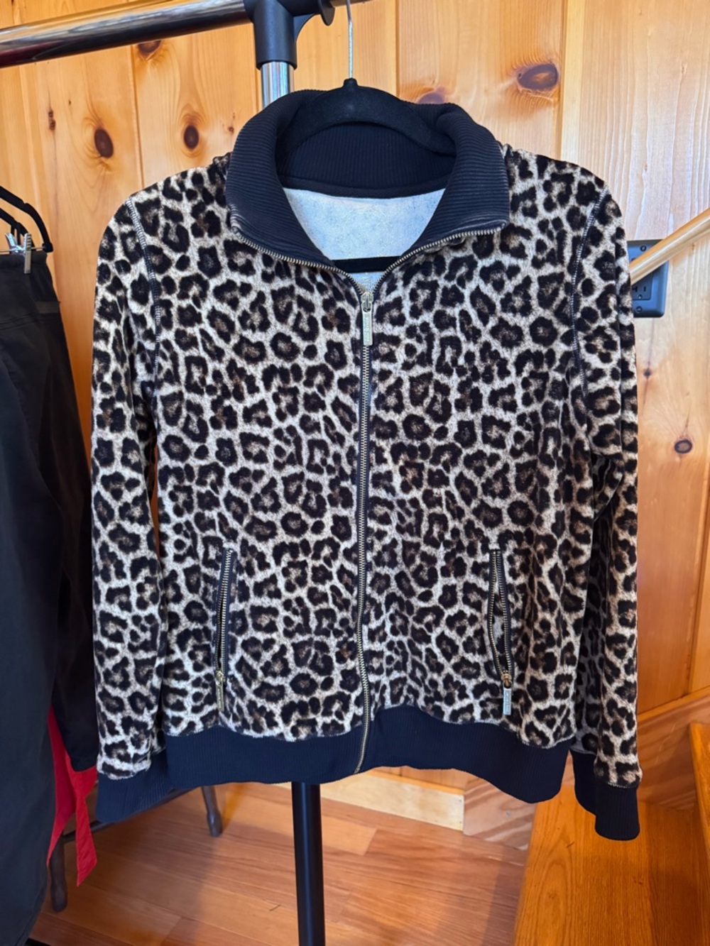 Michael Kors velour cheetah zip up jacket size medium